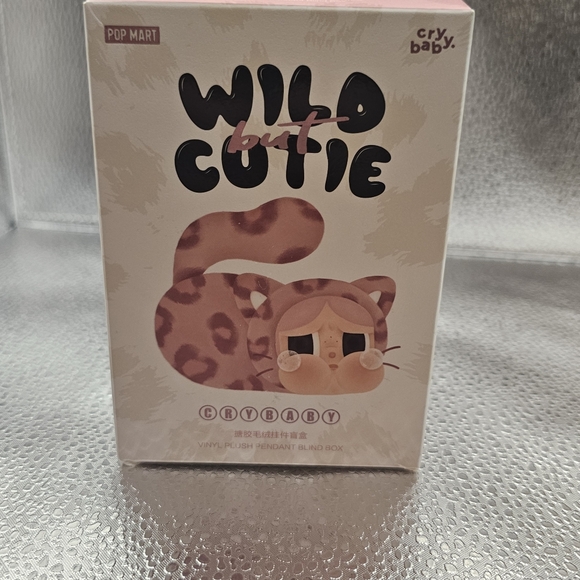 Pop Mart Crybaby Wild But Cutie Neon Cutie Plush Keychain Complete w/ Card & Box - Picture 3 of 6